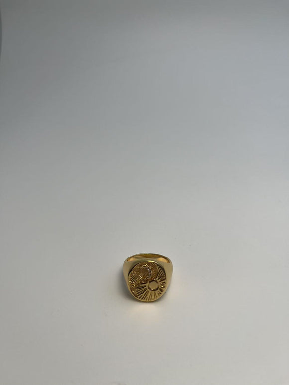Guldbelagt Solmønster Bred Ring - Retro og Storslået