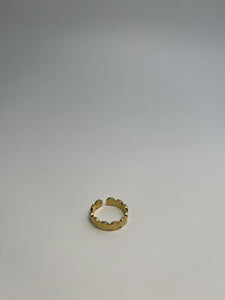 Guldbelagt Bølget Cirkel Ring - Simpelt og Elegant